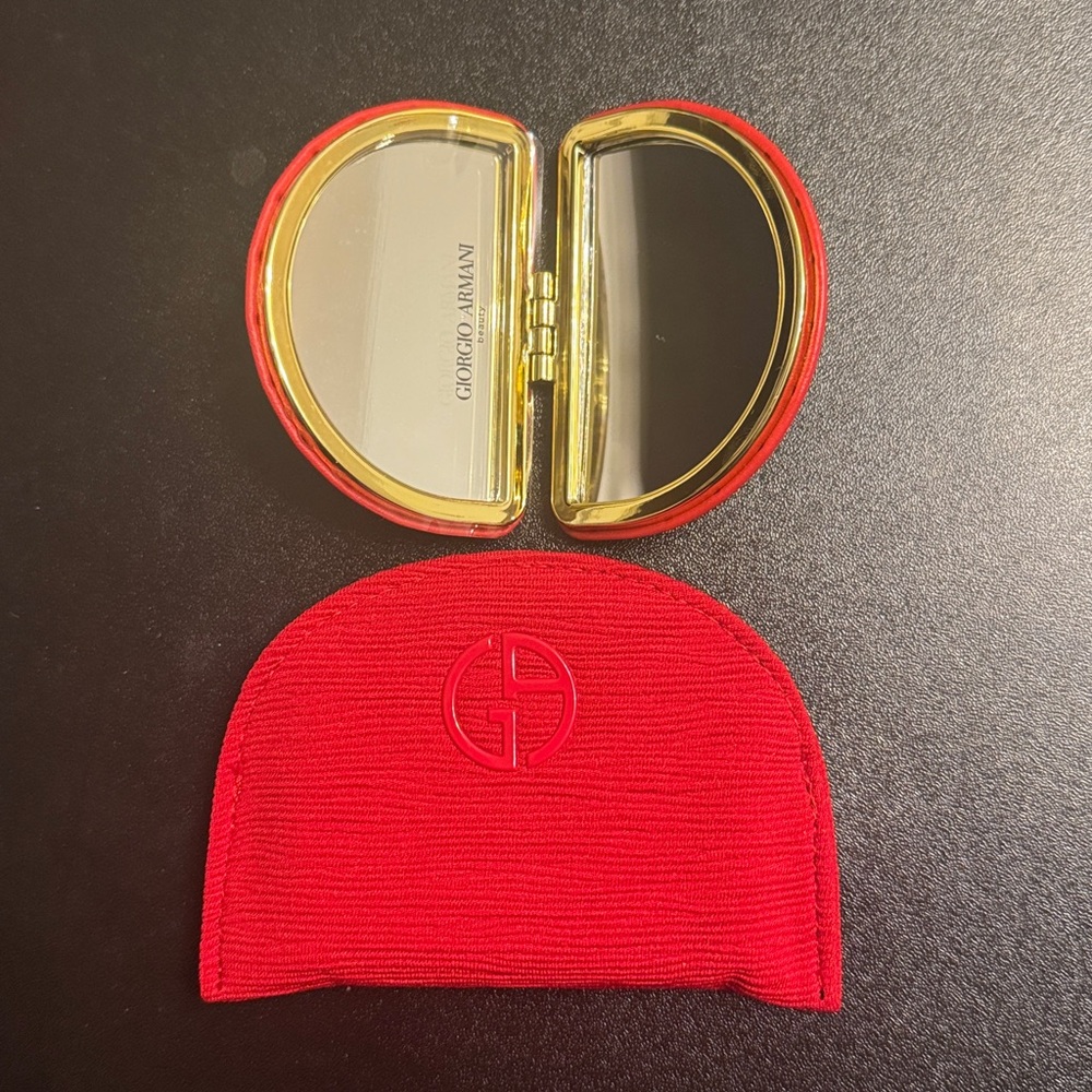 Giorgio A mirror case